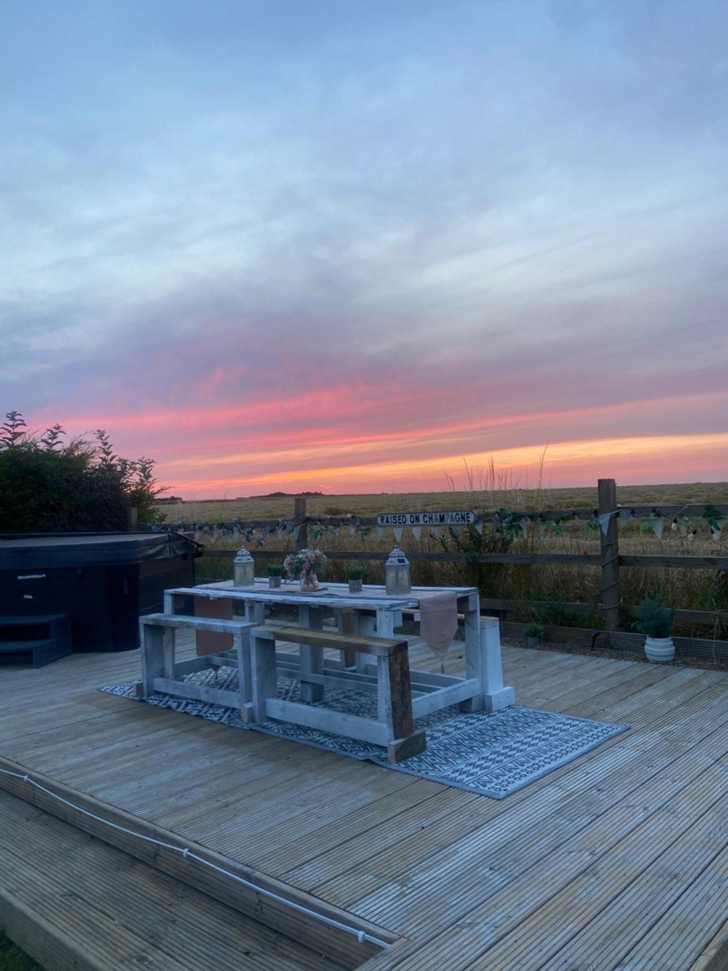 Beautiful Rural Holiday Chalet Wellingore Eksteriør bilde
